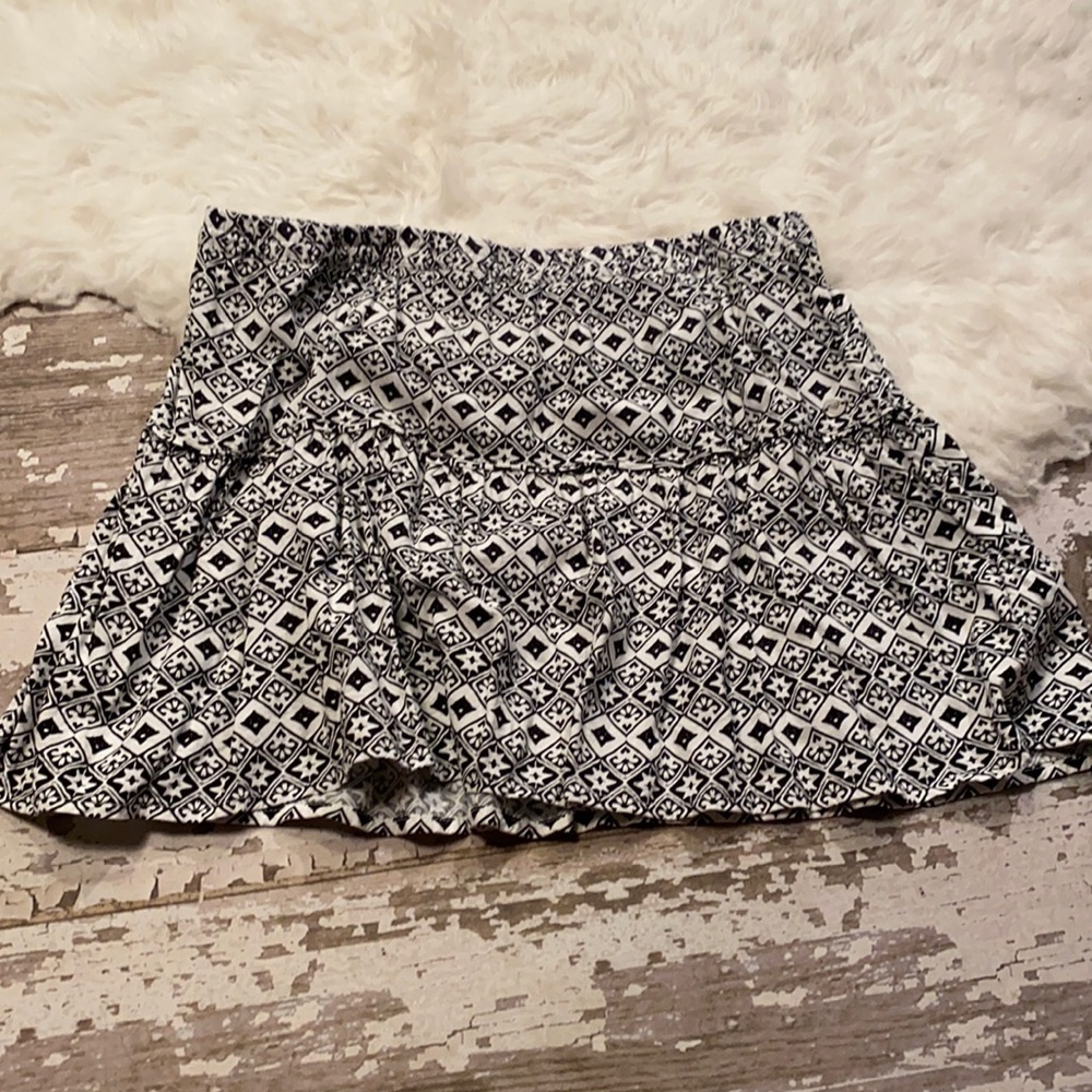 Roxy black white elastic waist skirt